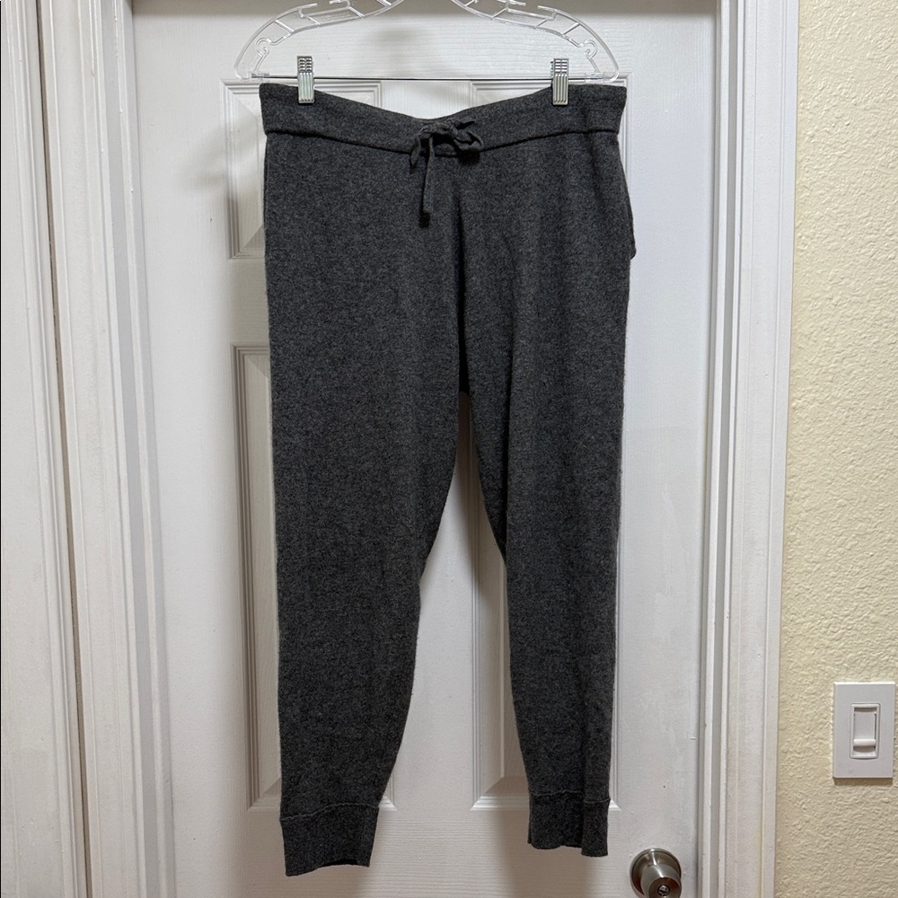 Hatch - Cashmere Joggers - M
